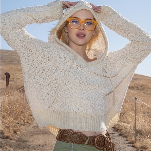 5⭐️ POL POPCORN HOODIE SWEATER - Picture 2 of 9